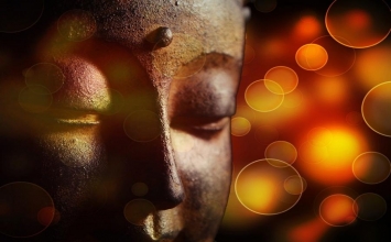 Thiền - lắng nghe dòng suy nghĩ